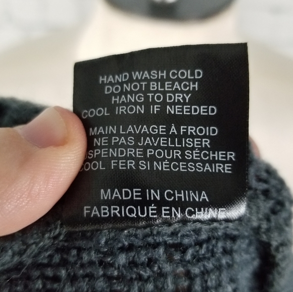 CHARLIE PAIGE | knit bauble infinity scarf - Picture 5 of 5